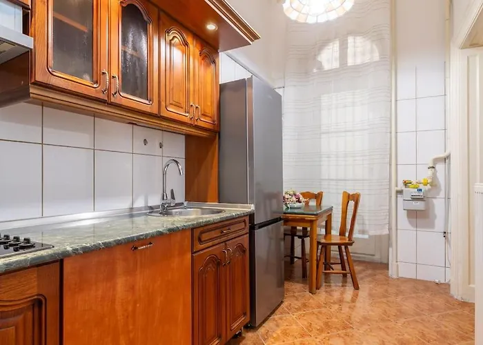 Lägenhet Maximilian Budapest