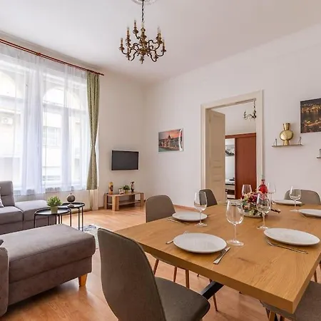 Apartament Maximilian